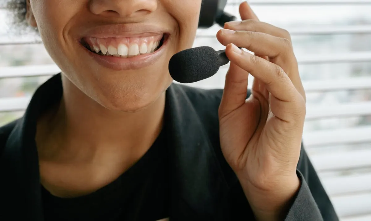 Antarmuka live chat Luxury138 yang tersedia 24/7 di pojok halaman platform